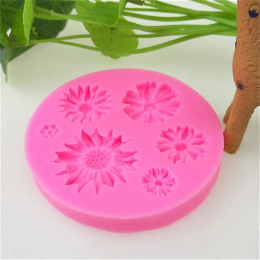 3D Flower Silicone Mold — For Resin, Chocolate, Fondant & Baking